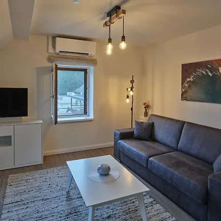 Restaurant Broadmoar Appartments 公寓式酒店 Muttendorf